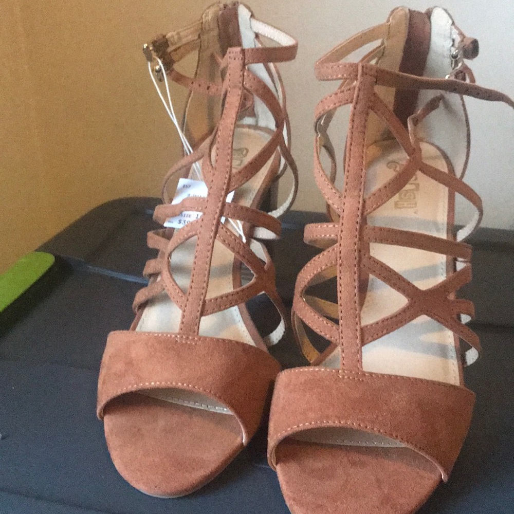 Chunky heels